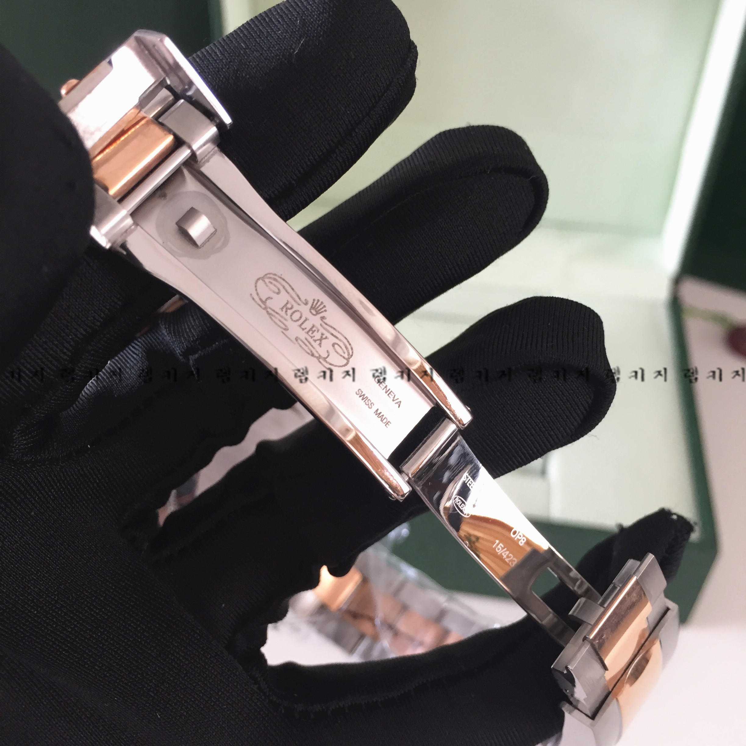 로렉스 요트마스터 2 로즈골드 콤비 메탈시계